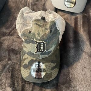 New Era Black and Green Camouflage Cap